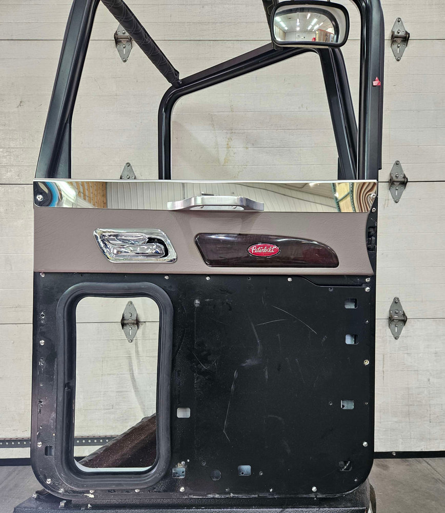 Peterbilt 389 & 386 Replacement Door Tops – part number PTD-1005