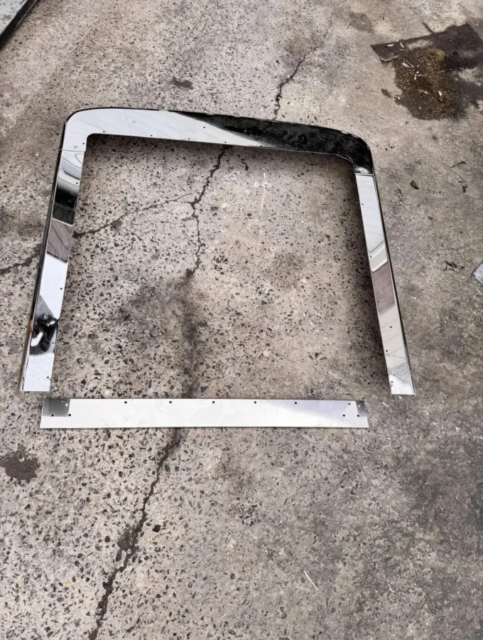Chrome Plated Grille Surround – part number PTD-2128